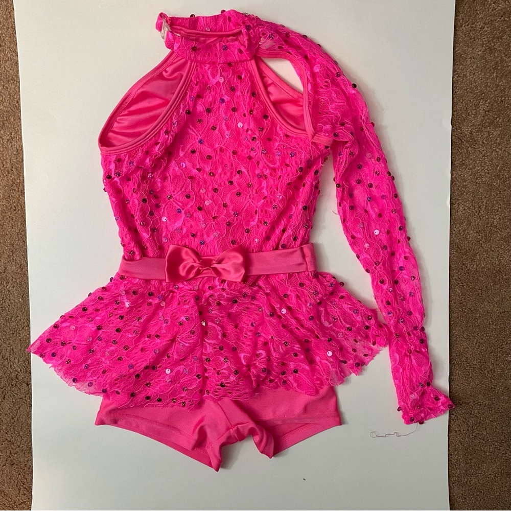 Laylas Dance Costume L2021 Acro Single sleeve pink with attached shorts.